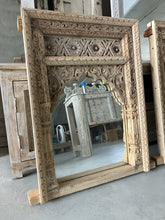 Load image into Gallery viewer, Vintage Indian Carved Mehrab Mirror