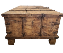 Load image into Gallery viewer, Vintage Indian Trunk Coffee Table - Natural #23503