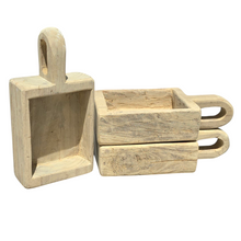 Load image into Gallery viewer, Carved Indian Tray