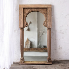 Load image into Gallery viewer, Vintage Indian Jharokha Mirror #18034 - Natural