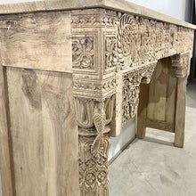 Load image into Gallery viewer, Vintage Hand-carved Indian Console Hall Table
