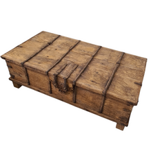 Load image into Gallery viewer, Vintage Indian Trunk Coffee Table - Natural #23503
