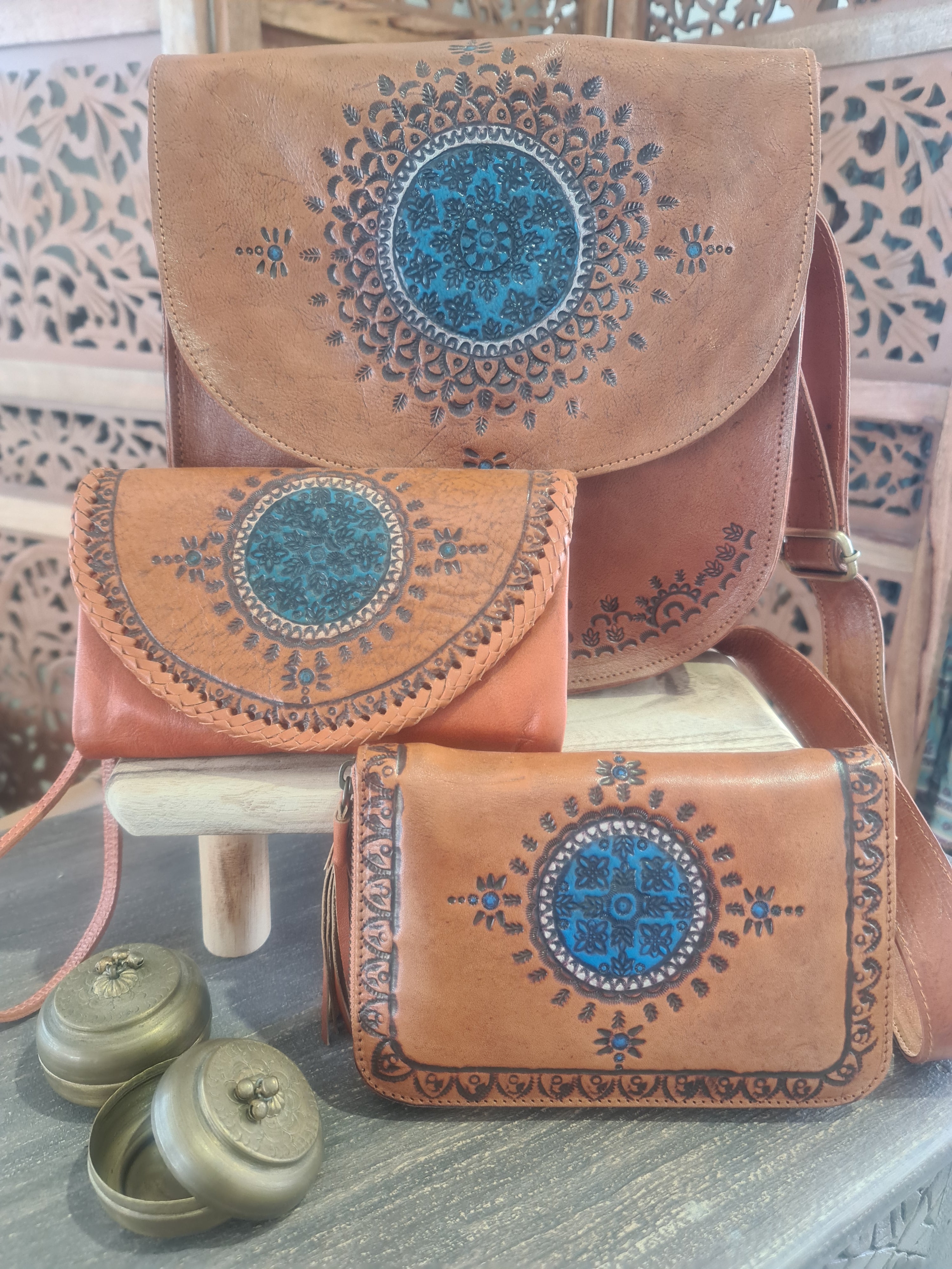 Hand tooled discount leather bags australia