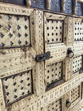 Load image into Gallery viewer, Traditional Vintage Indian Damchiya Dowry Chest
